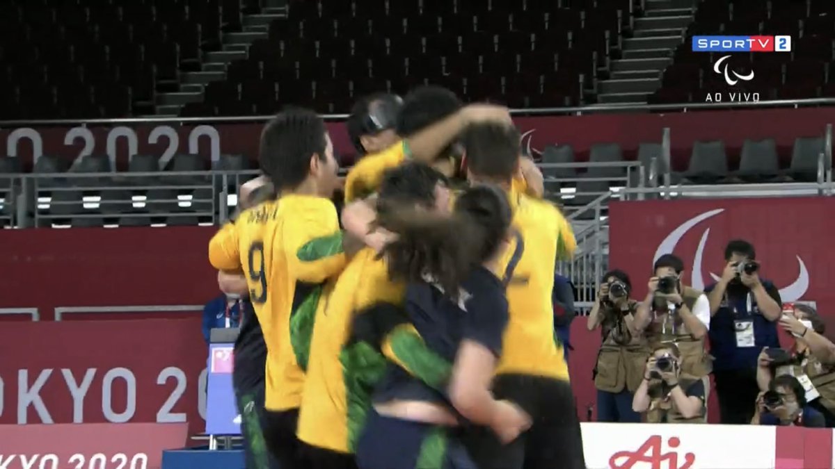 TubaraodoBrasil's tweet photo. Deu ourooooo!!!!!!!!!!!!!!!!!!! 💚💛💙

#Goaball
#Brasil
#JogosParalímpicos
#paralympics
#paralympicgames
#ouro
#Tokyo https://t.co/QXteHmJbP1