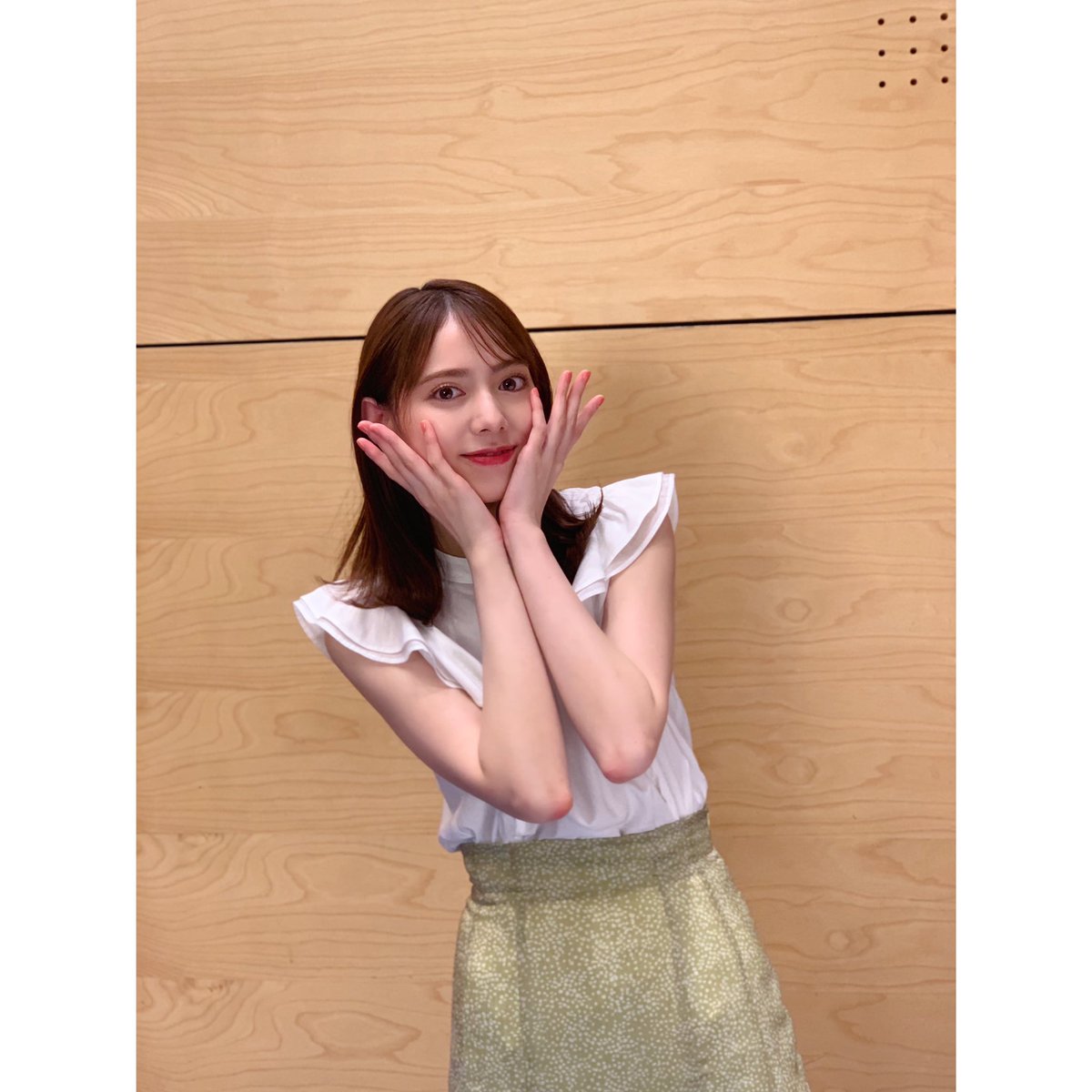 aimimouri's tweet photo. お知らせです！
9月4日(土) 21時55分〜22時25分放送の
テレビ朝日 「あざとくて何が悪いの？」に出演させて頂きます！☺️♡

ずっと出たかった番組です！
田中みな実さんの役を演じさせて頂きました！！ぜひご覧ください！！✨

@azatokute https://t.co/jrxZgfHjbe