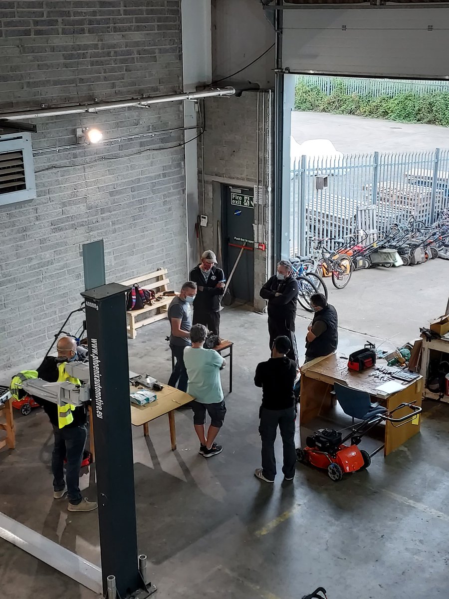 Yesterday, the latest round of our Four Stroke Engine Repair course got underway! Five participants who are now well on their way to becoming accredited four stroke engine repair men &amp; women. Learning from the master, Hilton Hincks. We love to see it 👏