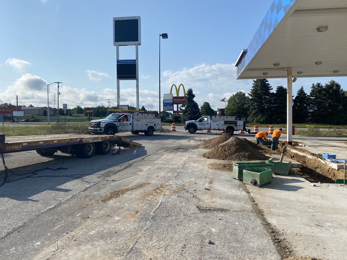 NUVUFUELS's tweet photo. NUVU Fuels is coming to Manistee, Michigan! #Unleaded88 #FlexFuel #E85 #E30 #Premium93 #Diesel #NUVUFresh #Pizza #Manistee https://t.co/YU2cGtff6j
