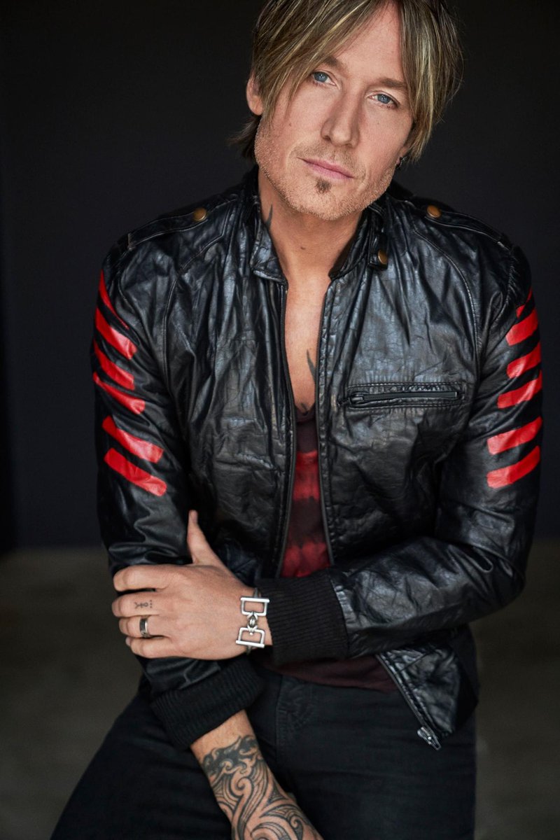 citykitty865's tweet image. Nothing better to start the #LaborDayWeekend on Friday than a rocking concert by @KeithUrban on @TODAYshow!! We’re ready to see your #WildHearts taking the @Citibank #ConcertStage 🎸💜👏🏻