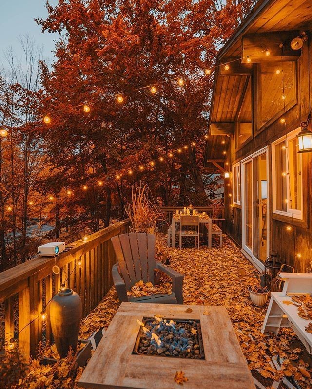 rakyhARTness's tweet photo. Voglio questo nella mia vita🧡🍁
#Autumn #autumniscoming #autumnfalls #autumnvibes #Autumnhouse https://t.co/GQggbwpGei
