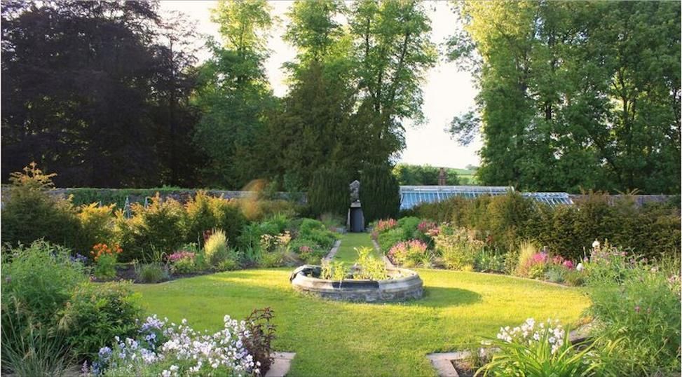 Do you need to let the kids run off some energy this weekend? Come along to Backhouse Rossie &amp; discover our activities for the whole family, such as the Grass Labyrinth, Bear Walk &amp; Secret Evergreen Grotto 🌼 Open Wed – Sun, 10am - 4pm 🌷 buff.ly/2TGqoou