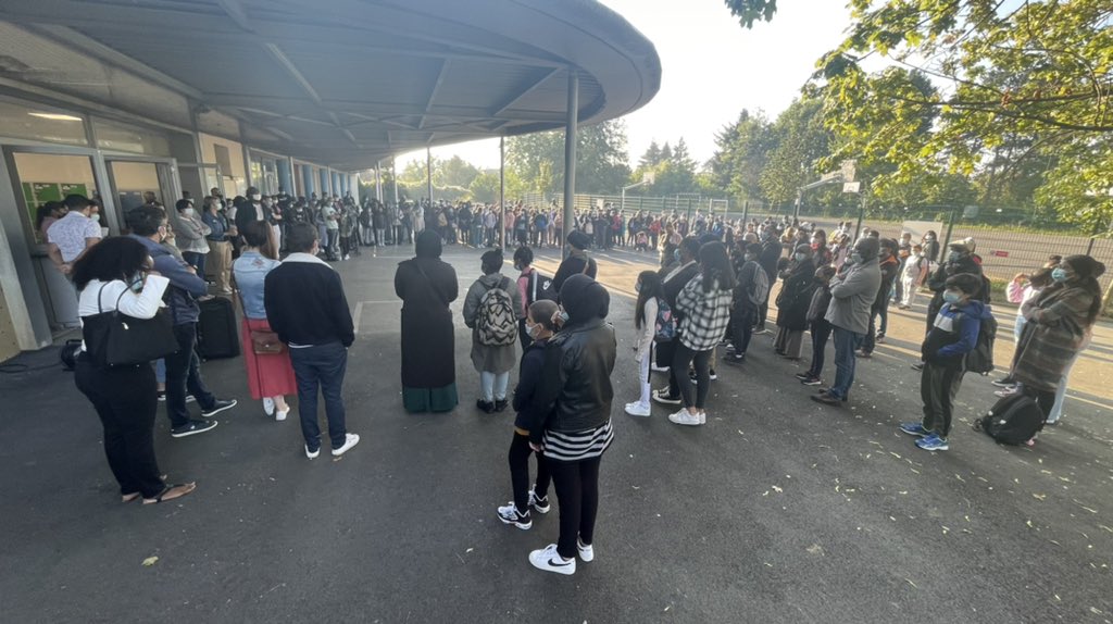 Un réel plaisir d’accueillir ce matin au @college_st_ex les élèves de 6ème. Merci aux parents nombreux pour leur présence. #valdoise #reussitescolaire