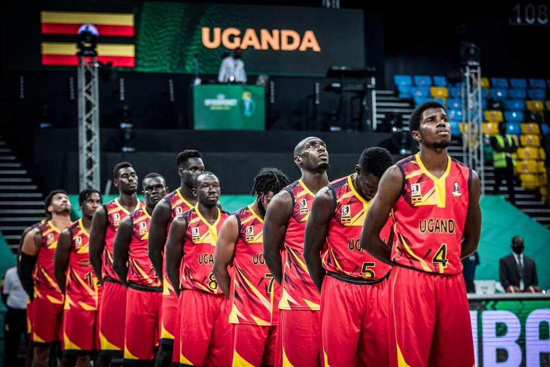 nnu_nda's tweet photo. COMING IN: The #𝐒𝐢𝐥𝐯𝐞𝐫𝐁𝐚𝐜𝐤𝐬 🇺🇬 🦍 denied checking out of hotel in 🇷🇼 Kigali over Shs360m in unpaid bills.
#AfroBasket | #Celebrate60 | #AfroBask | #Afrobasket2021 | #FIBA | #GalSportBetting | #BettingOnline https://t.co/J061dawYj2