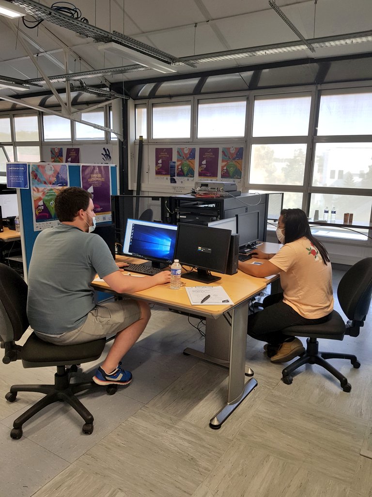 samydotsh's tweet photo. Démarrage de la compèt' 
Métier #Cybersécurité - #Worldskills France
Allez les gars, on est derrière vous ! Team #PACA 
#WSF https://t.co/iY2GtQuBfo