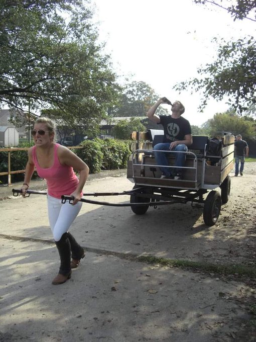 Arbeit macht durstig 🤷&zwj;♂️ https://t.co/olYcJMimKH