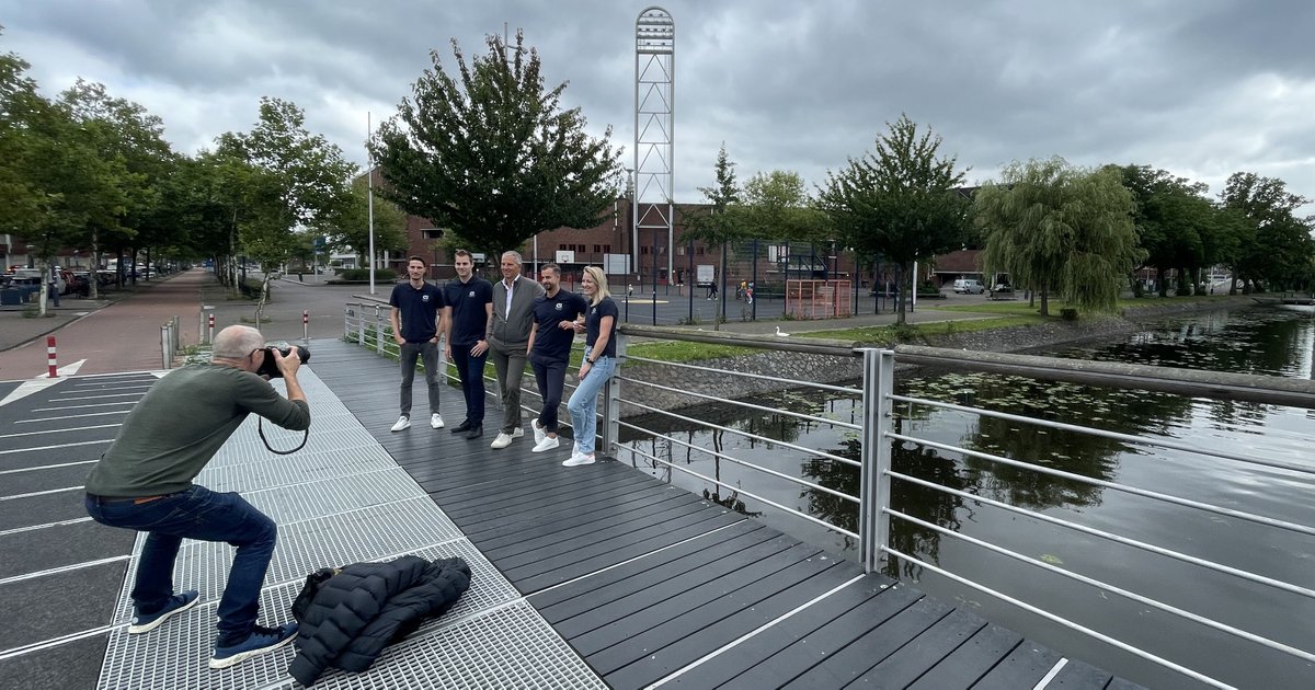 We kijken uit naar een studiejaar met deze topsporters: @Marcodoets en <a href="/DionDreesens/">Dion Dreesens</a> doen Master #SportManagement en <a href="/joeriverlinden/">Joeri Verlinden</a> en <a href="/IreenvdAssem/">Ireen van den Assem</a> doen Master #Coaching. 
Dank aan <a href="/telesport/">Redactie Telesport</a> voor de steun #studiebeurzen! 
#EducatingLeaders #EducatingAthletes