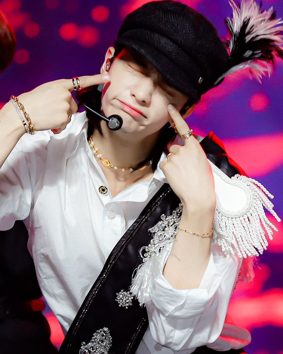 hyunPrinc tweet picture