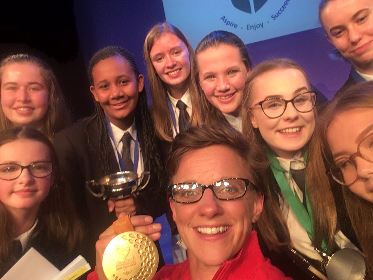 WoodbrookVale's tweet photo. A massive congratulations to @emwiggsy on winning gold from all of Woodbrook Vale! Below is a throwback to Emma visiting us in 2019 🏆📸 We look forward to seeing you again in the future. #AspireEnjoySucceed #wbvs #loughborough https://t.co/bRMnjENXhI