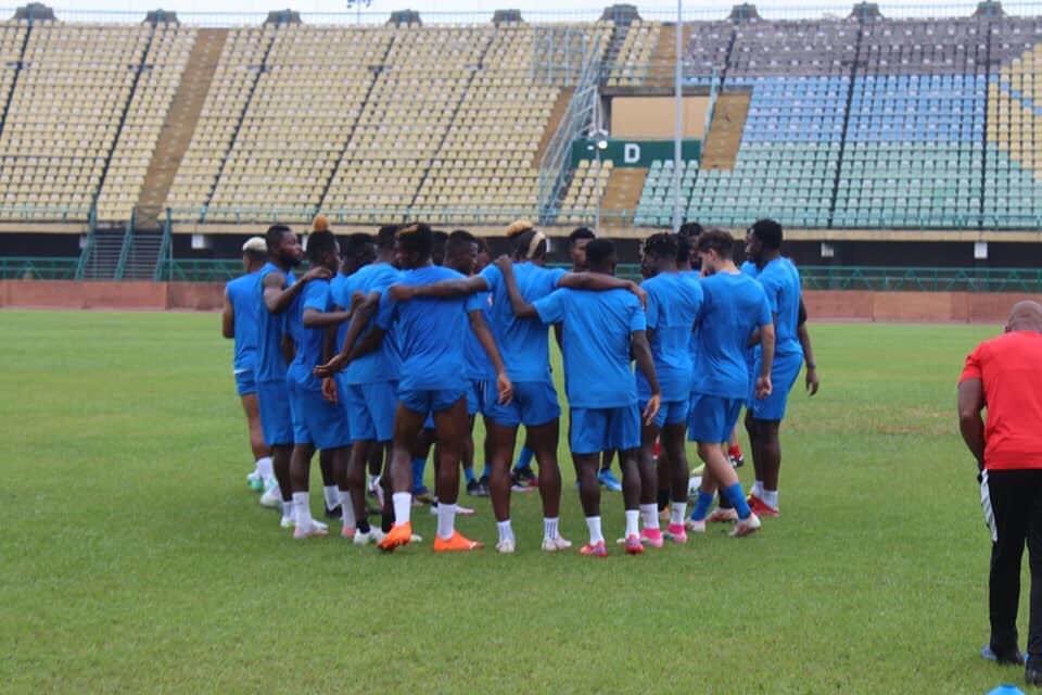 patrick_wleh4's tweet photo. Come on Boys! Let’s do it!
#VictoryLoneStar #NeverGiveUp #NeverSurrender https://t.co/ItZc7DKChm