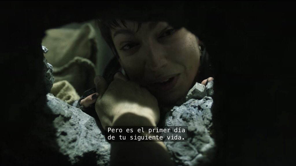 ppaulaavila's tweet photo. Aquí perdí mi estabilidad emocional 😭 💔 #LCDP5 #LCDP #LaCasaDEPapel https://t.co/AbLgUuJOt9