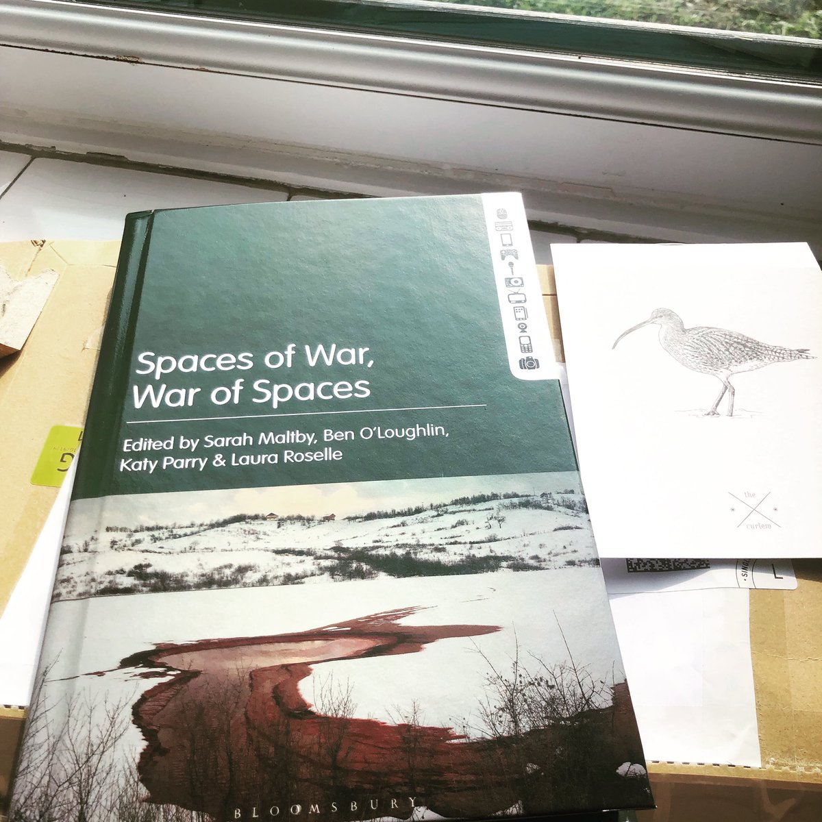 Got a copy of our book in the post! Spaces of War, War of Spaces, published with <a href="/BloomsburyBooks/">Bloomsbury Books UK</a>. Written through a lovely conference in #florence 🇮🇹 with fabulous authors and space to talk carefully on all their case studies and approaches. <a href="/warandmedia/">Sarah Maltby</a> @reticentK <a href="/lroselle/">Dr. Laura Roselle</a>