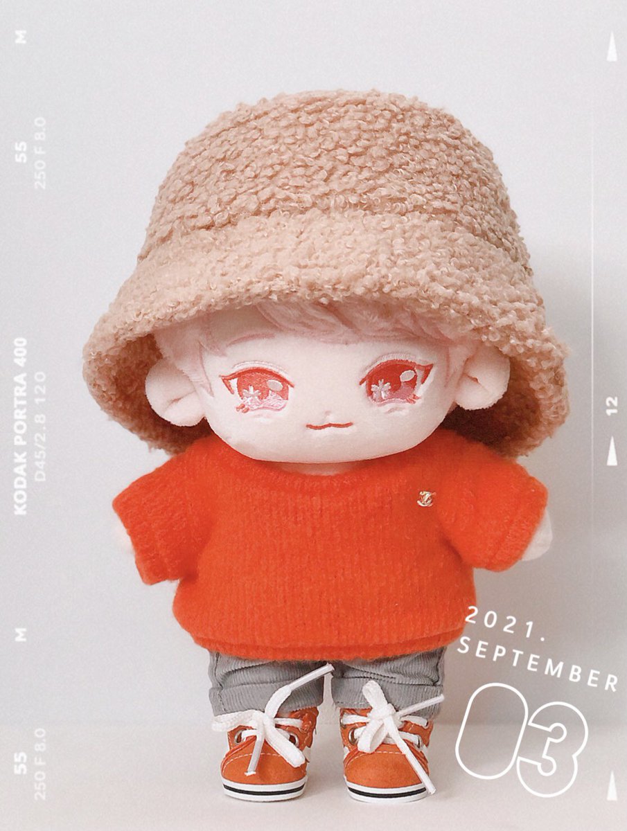 #피치블러썸슈아 #슈아인형 #새븐틴인형 #PeachBlossomShua

티: <a href="/loveybunnyy/">러비버니</a>
모자, 바지: <a href="/baebaestore/">배배스토어🌻</a>
신발: <a href="/AKAshoesstore/">아카신발장</a>