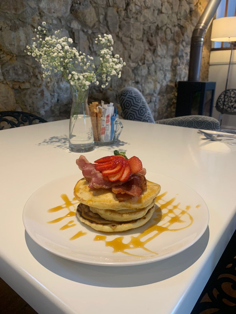 ThreeHotel's tweet photo. What's your favourite pancake recipe that's guaranteed to light up your day ahead? 🥞

https://t.co/An8cheArjx

#thethreeboutiquehotel  #lionroarshotels #boutiquehotel #travel #vacation #holidayliving #whenonholiday #southafrica #travelsa https://t.co/R8LCx4zi02