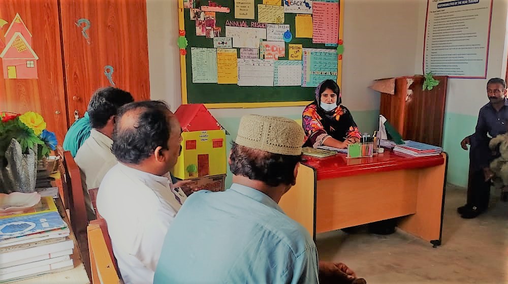 foundationsdfpk's tweet photo. Sustainable Development Foundation team conducted monthly meeting with parents of School Enrolled Children to make the school child friendly space for children.
#sdfeducationsysten #SEFSindh #sdfpk #education #EducationDepartment https://t.co/YEKPKxya4z