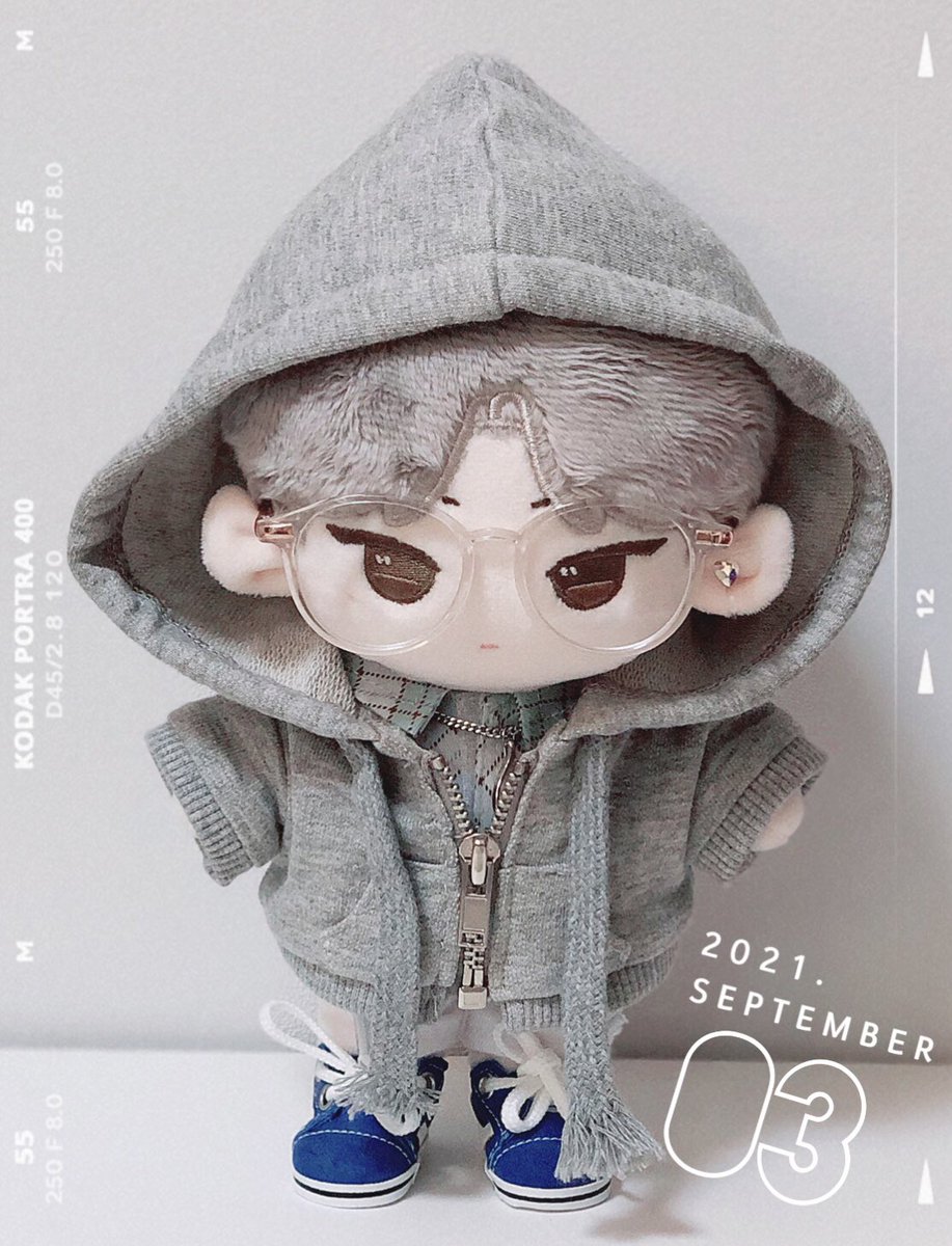 #infinite8 #인피니트8 #명호인형 #디에잇인형 #세븐틴인형

귀걸이: @mytianmimi
안경: <a href="/loveybunnyy/">러비버니</a> 
셔츠: <a href="/WOOYU_shop/">우유상회</a> 
목걸이, 짚업후드, 바지: @iDOLL_Closet
신발: <a href="/AKAshoesstore/">아카신발장</a>