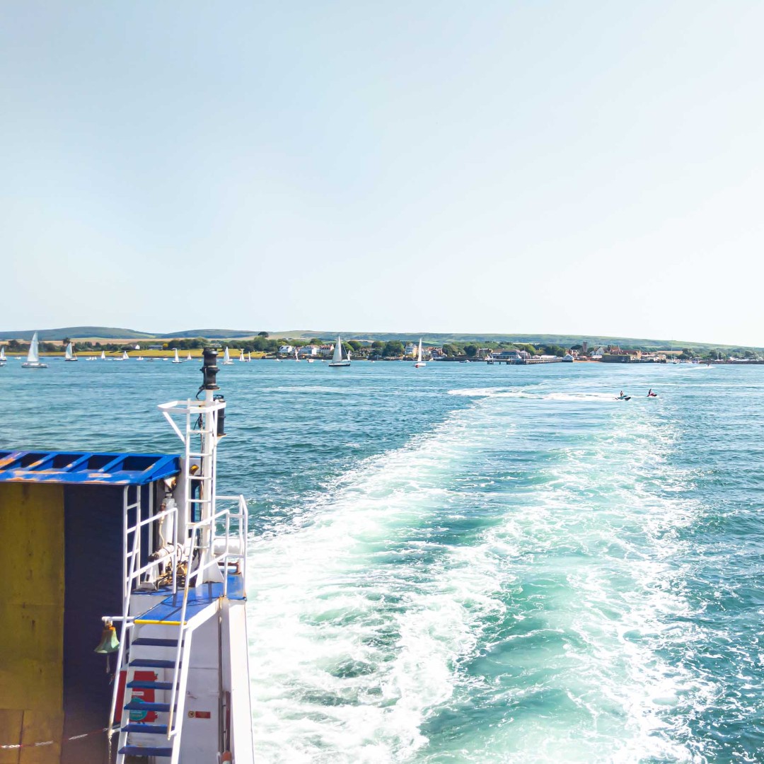 "This is your Captain speaking" ⛴️

Claire's recent routine checks of the Madfrog digital screens onboard #Wightlink Ferries included a rare trip up to the bridge. Watch out #IsleofWight Captain Claire Ede is on her way!

#iow #ooh #dooh #advertising