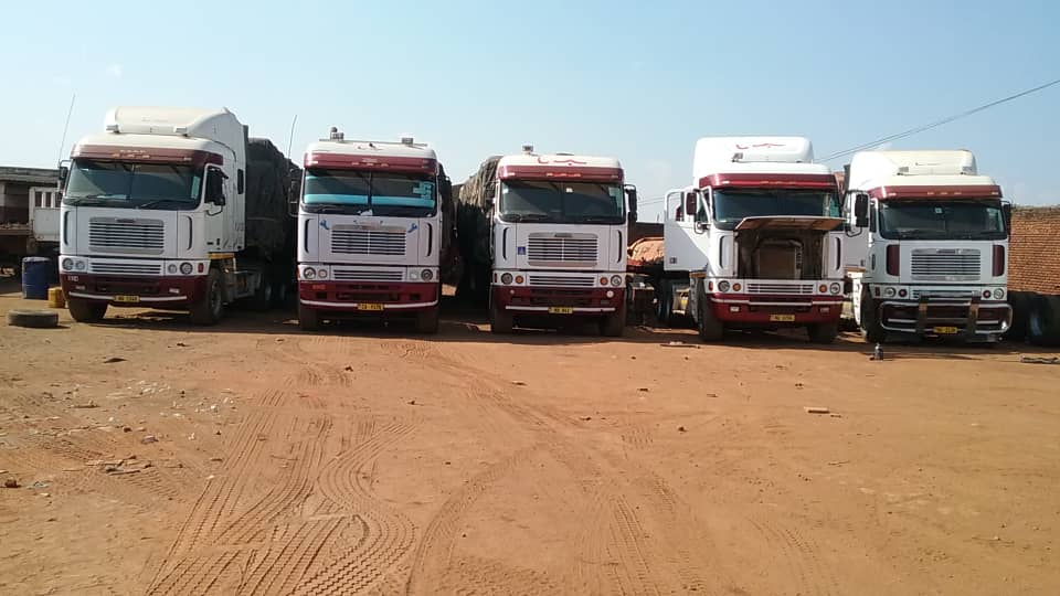 CheNtambo's tweet photo. Everybody talk'nbout how they're missing fleets... Well! Don't you worry anymore, we still got that fleet over here.
Dm for all your transport solutions
#Billworld
#Go-Cargologistics https://t.co/6NAcwUeQHY