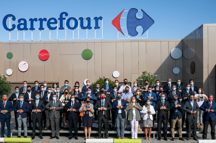 CuadernoAgrario's tweet photo. ✍🏻@CarrefourES firma con fabricantes un pacto sobre #TransicionAlimentaria
👉🏻📄¡Aquí la lista de firmantes!➡️https://t.co/d5xIOtOreQ https://t.co/N2nCA4Uq1E