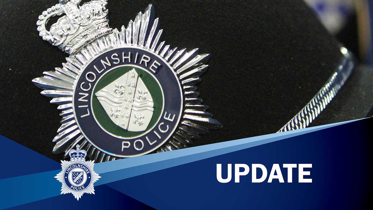 LincsPolice's tweet image. Update on A15 RTC: We are saddened to report that a 28-year-old woman has died in this collision. We remain on scene.  ow.ly/As1r50G3EVI