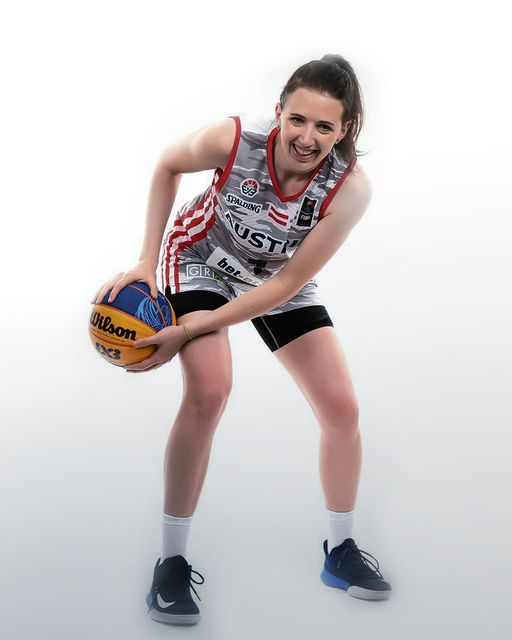 Sarah Segerer to kolejna zawodniczka, która w najbliższym sezonie będzie broniła barw CTL Zagłębie🤝Mająca 189 cm wzrostu koszykarka w minionym sezonie broniła barw zespołu Energa Toruń. Austriaczka jest m.in.: reprezentantką swojego kraju w koszykówce 3x3.