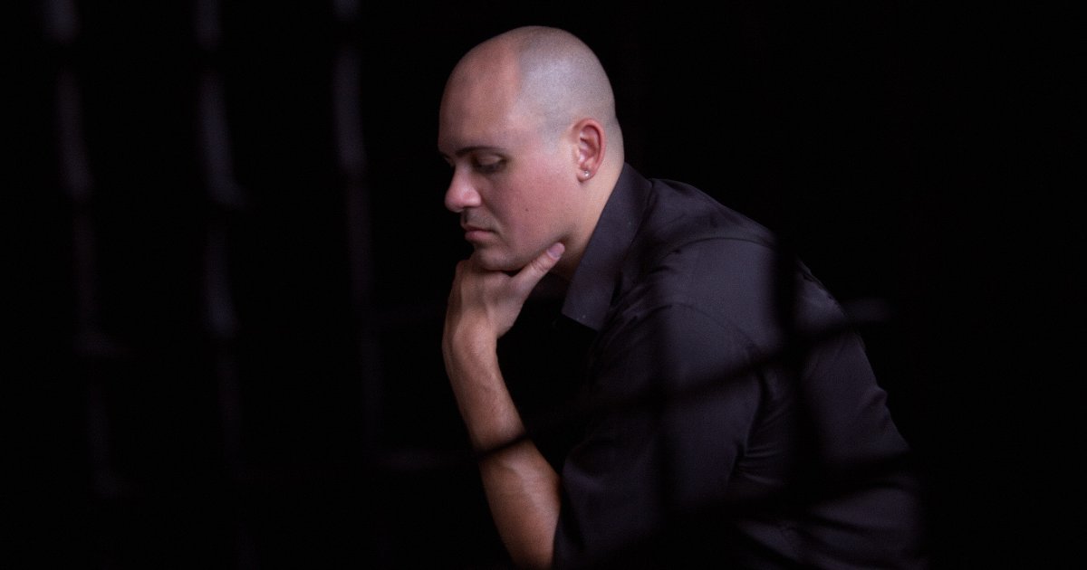 .<a href="/BlakeHellaby/">Blake Hellaby</a> releases his sophomoric jazz album and masterfully contrasts his wishes for the world with its harsh realities: bit.ly/3n0cBWc