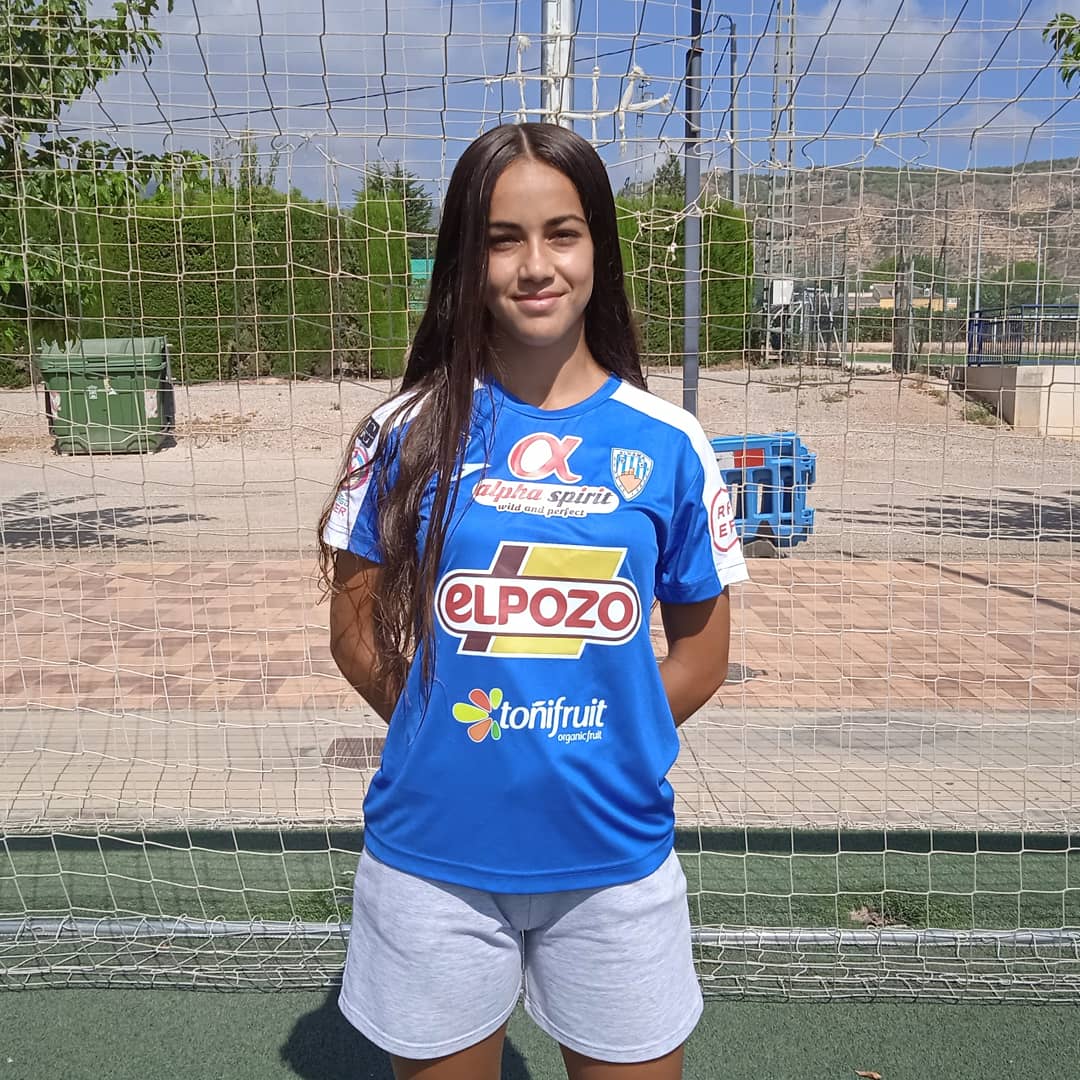 AlhamaElPozo's tweet photo. OFICIAL 📢
➡️ DANIELA ARQUES tendrá dinámica con el primer equipo del @AlhamaElPozo ⚽💙
#danielaarques #ACF #masfuertescontigo #RetoIberdrola https://t.co/IL5cwah19n