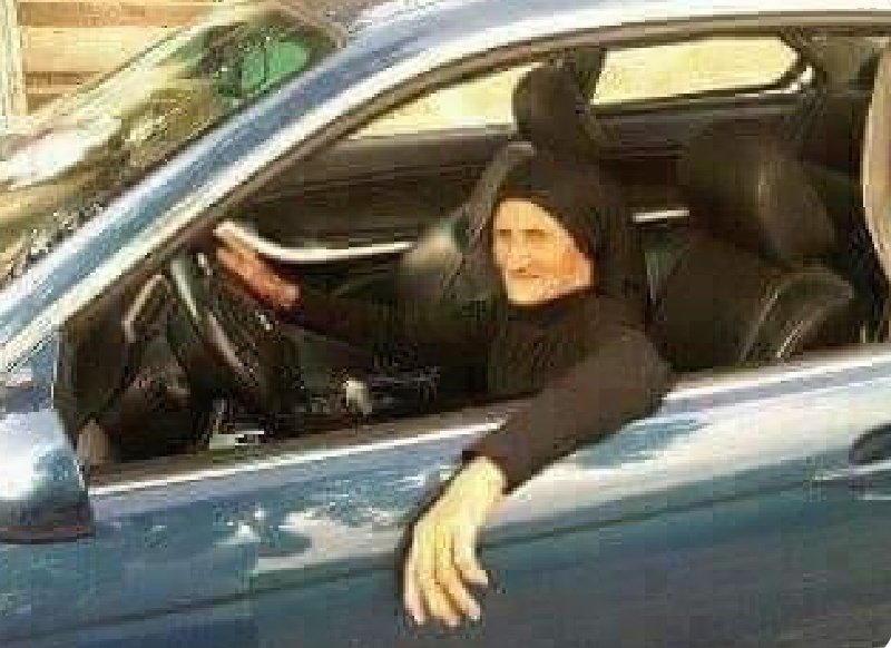 arabmemesss's tweet photo. لما تخلصى دراسة وشغل وتبدأي تعيشى حياتك https://t.co/Czrfv69lAB
