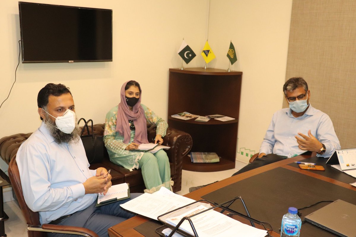 mnaveedapti's tweet image. Director General Monitoring &amp;amp; Evaluation (P&amp;amp;D Board) team visited the One Window Service Center of PIEDMC. Mr. Umar Saeed, General Manager Coordination –PIEDMC briefed the team about the functioning of OWSC.
#PIEDMC #OWSC #DGM
