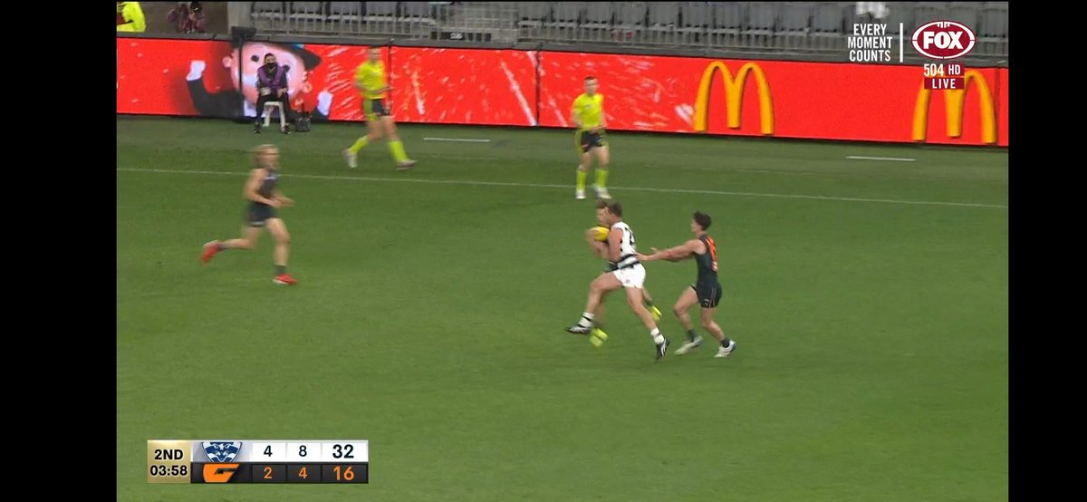 Has the umpire made A Bad decision? tweet media