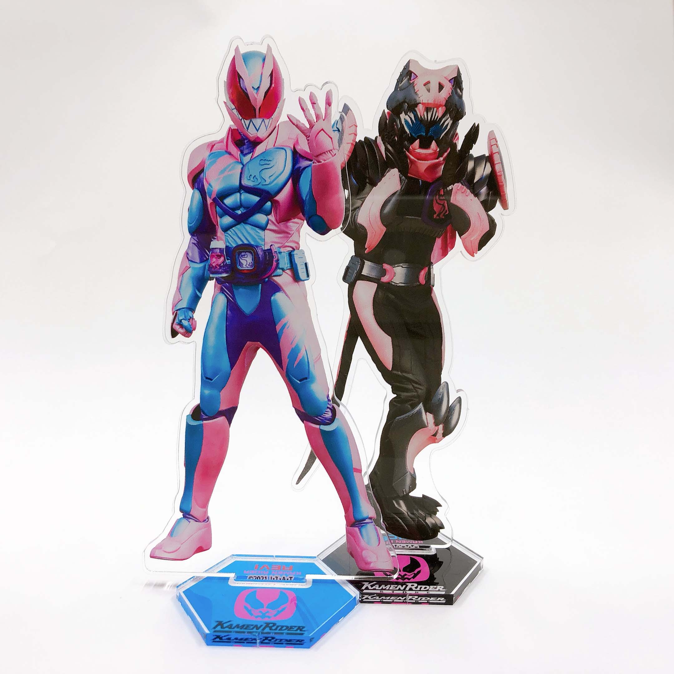 仮面ライダーストア on X: 