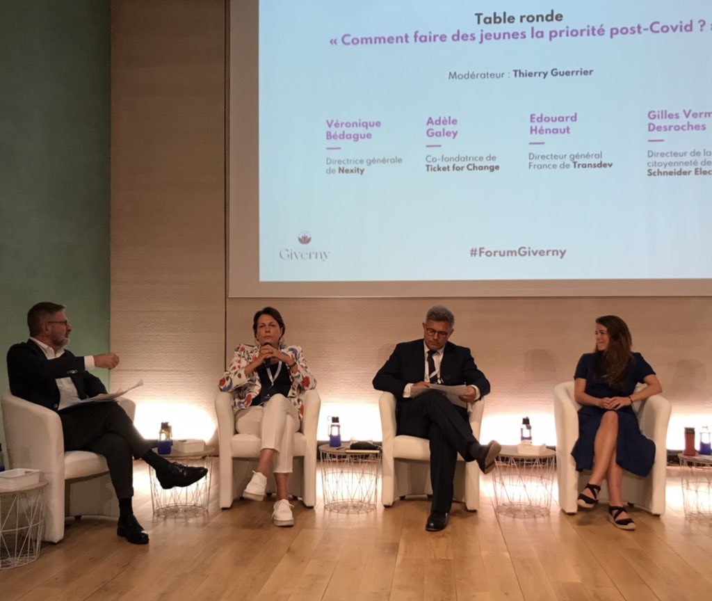 VBedague's tweet photo. En conclusion de la table ronde #ForumGiverny, je le redis : j’ai besoin de gens passionnés autour de moi chez @nexity, les jeunes nous aident à bouger, les portes de notre entreprise leur sont ouvertes ! https://t.co/EoNWaHxJaG