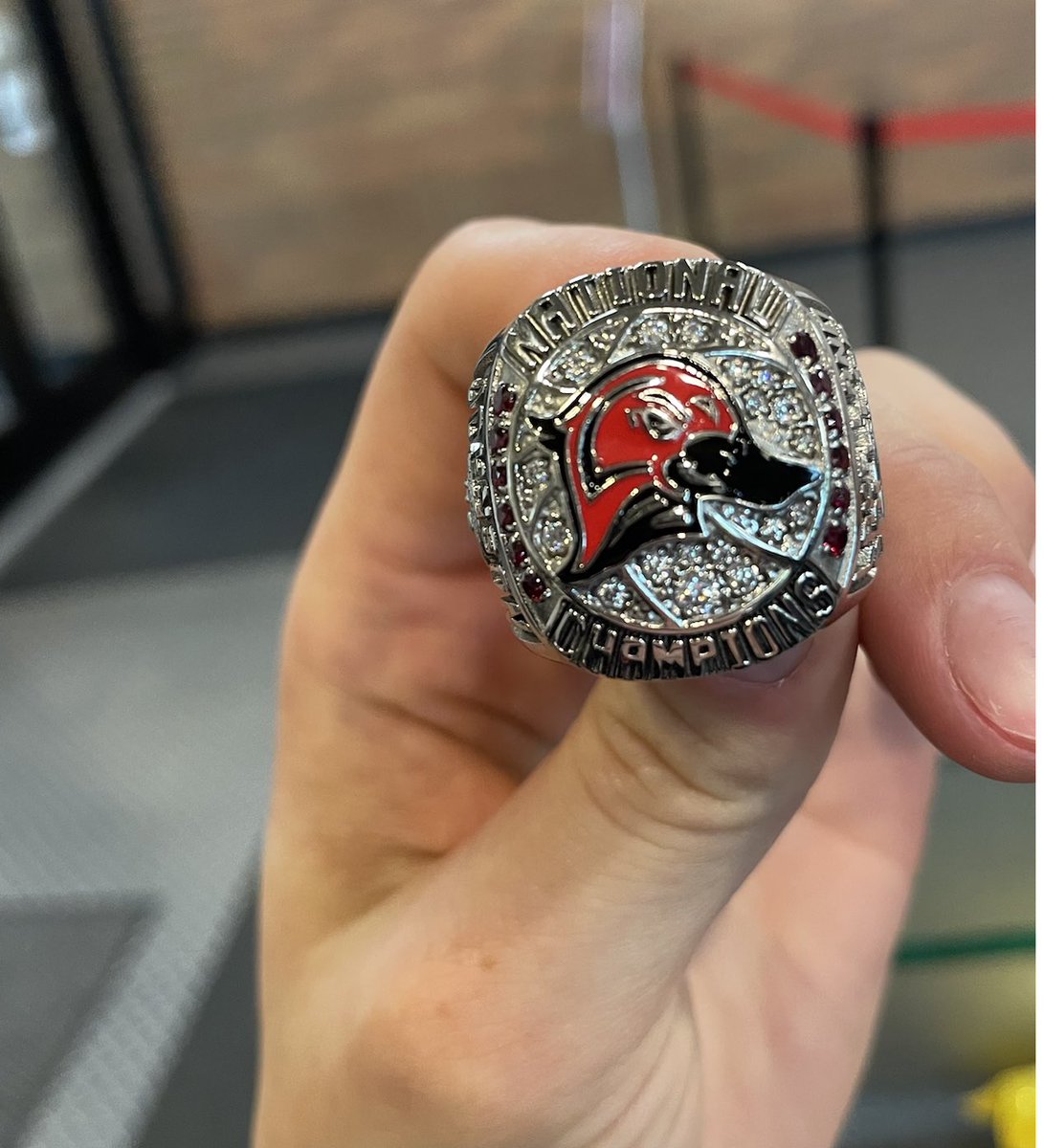 LLC_WBasketball's tweet photo. National Championship Ring!!! #lakerup https://t.co/Wq4iWJro58