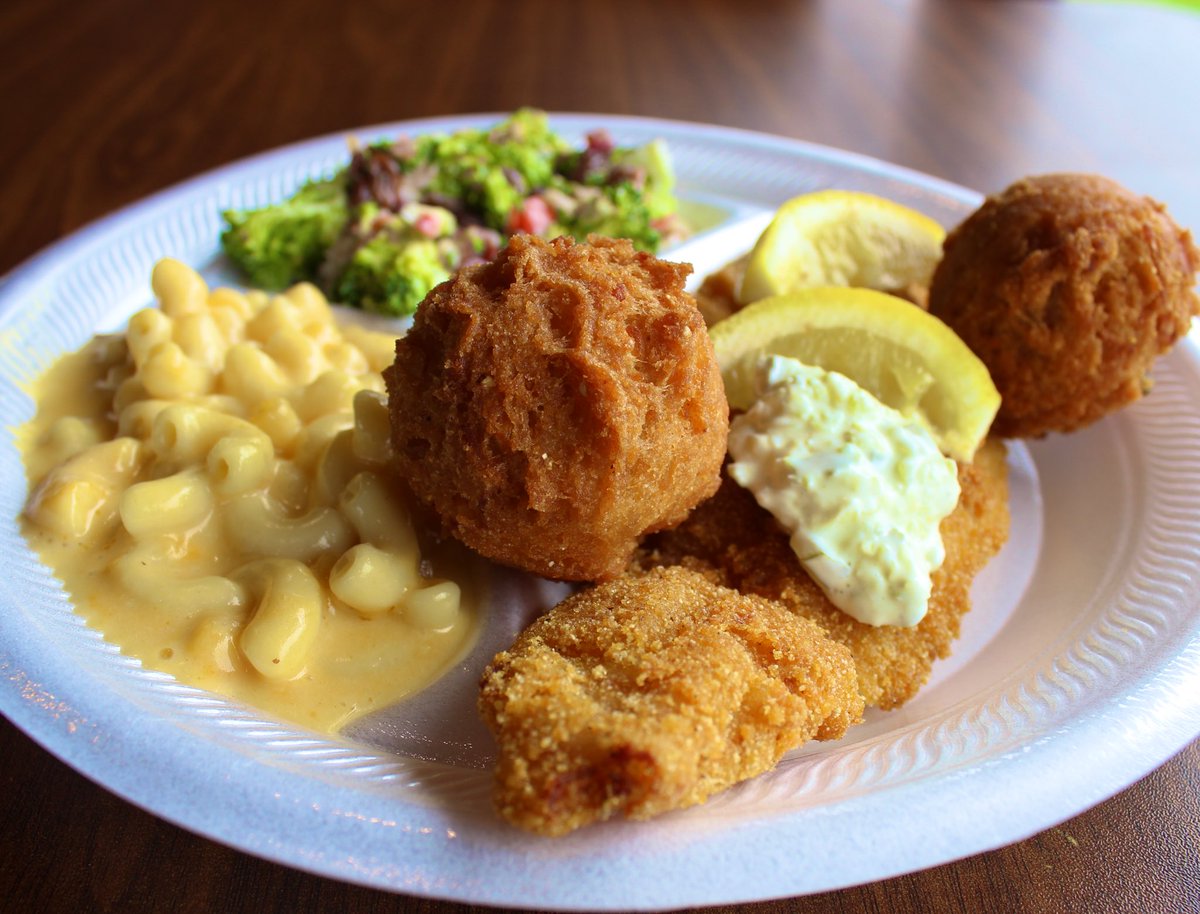 FRY-day favorite: Catfish &amp; Hushpuppies topped with our Housemade tartar sauce! 😋
#SoGood #FRYyay 
#Catfish #Hushpuppies #FranklinTNEats #BishopsMeat3