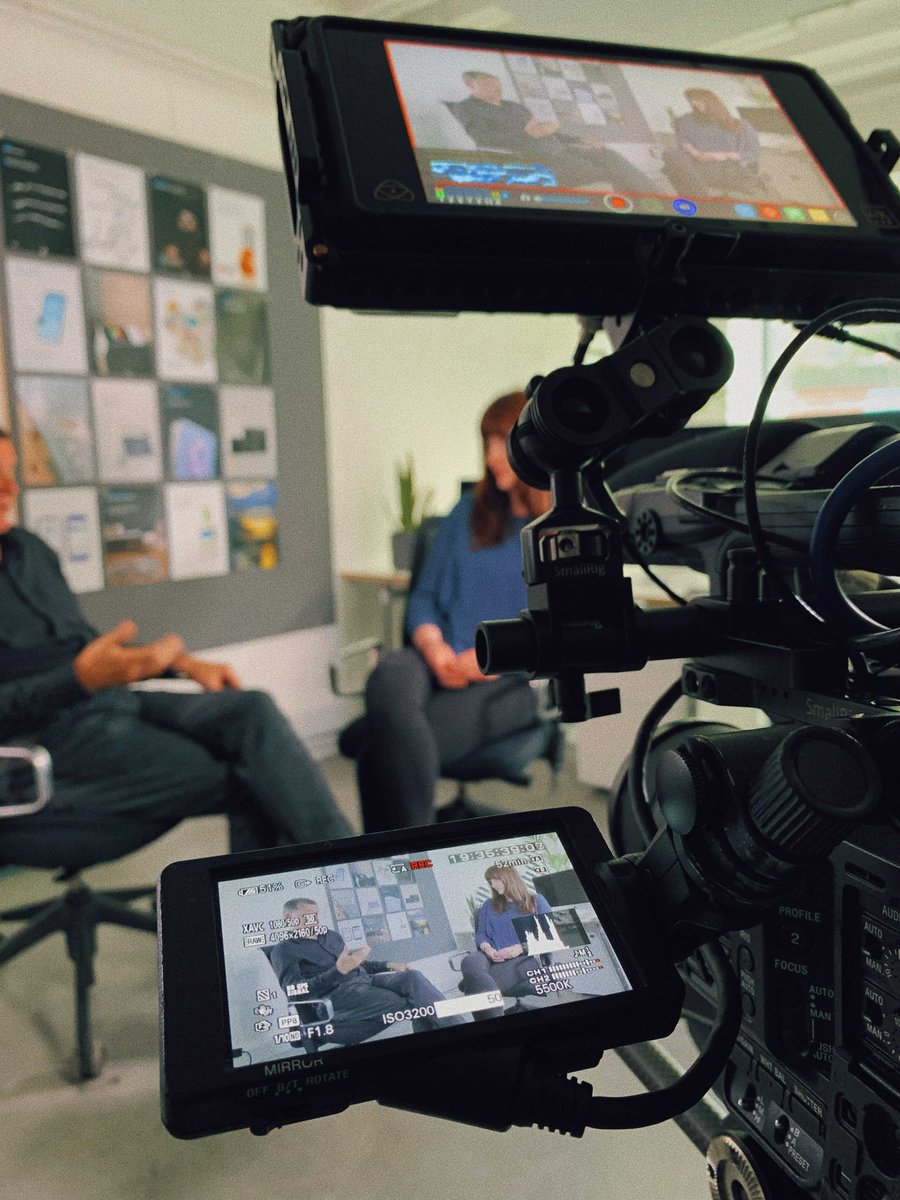 BlueprintFilm's tweet image. Great day of filming with the lovely folks at @RecipeDesign. 🙌

Have a great weekend, everyone!

#shootbts #videoproduction