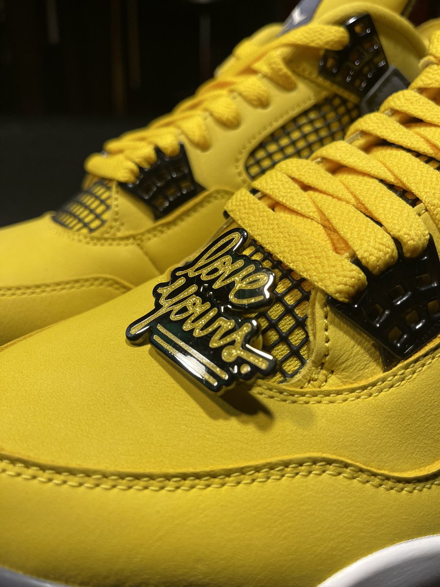 Checkout our Limited Edition ‘Giulietta Yellow’ #LoveYours pin. Head over to our IG page: instagram.com/grullonconcept… for more #Art, #Pins and much more! #Jordan4