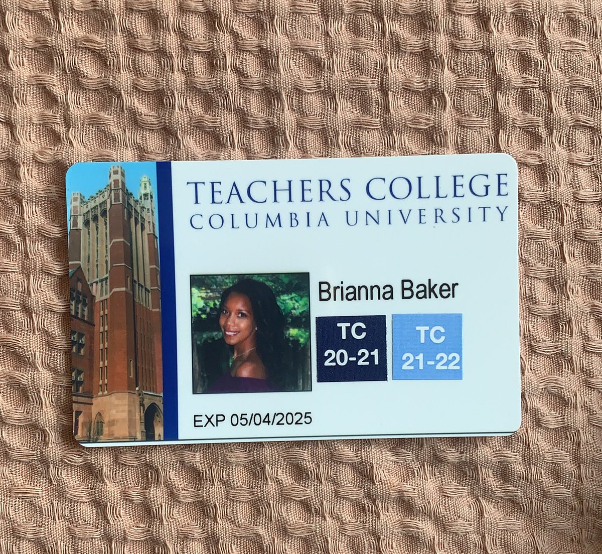 BriannaABaker's tweet image. 2nd year student, 1st year feels 💓 #FinallyOfficial #BacktoSchool2021