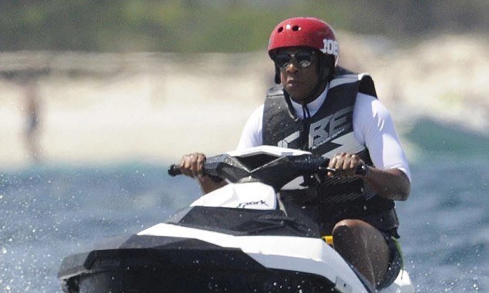 Jay Z on his way to register for my "What's New in Adobe XD" session, happening next month (!!) at #AdobeMAX. adobe.ly/3kXXUQW