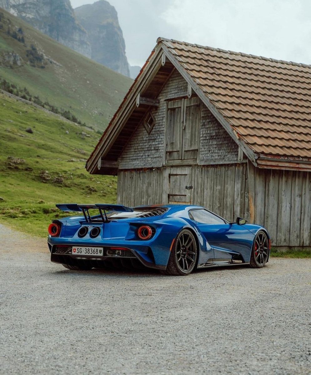 Ford GT