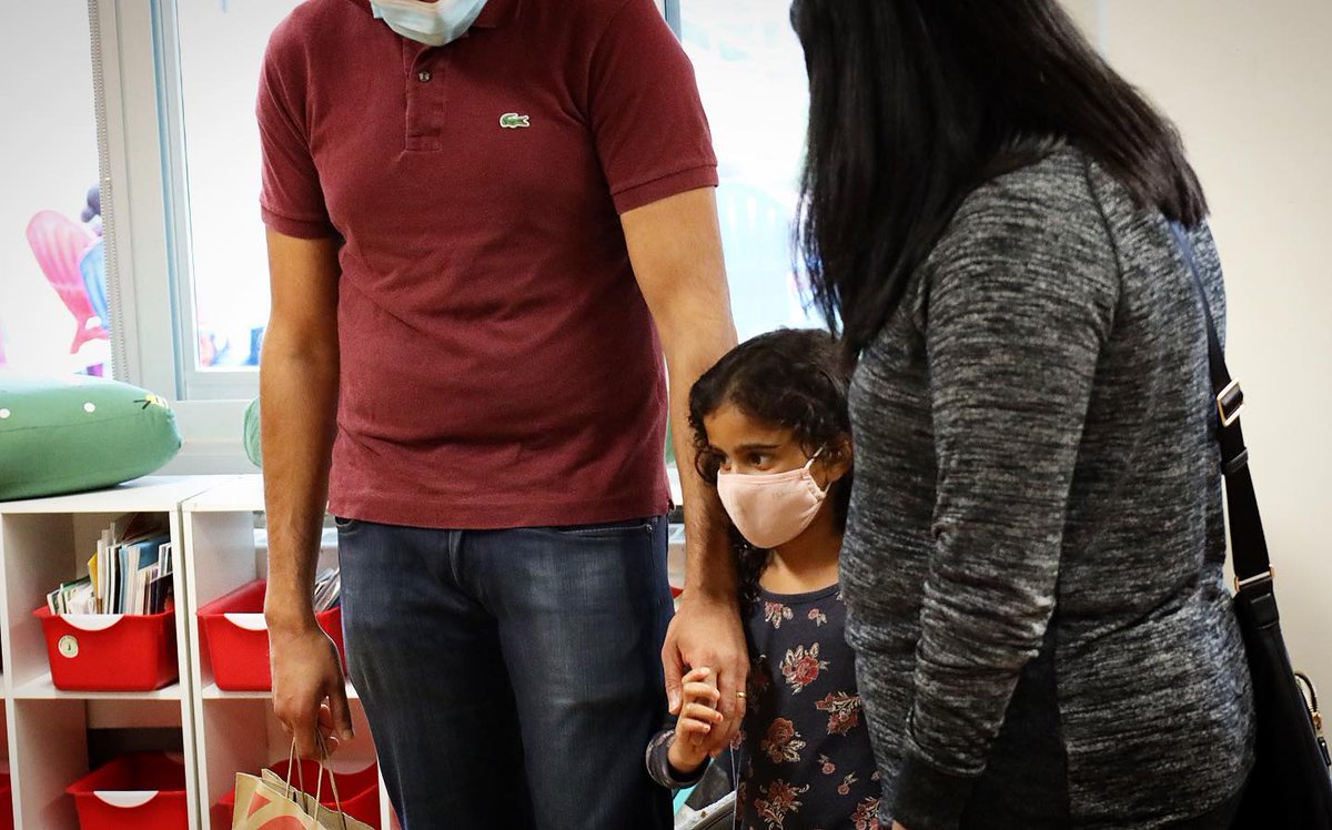 The first hint of fall arrived for Thursday’s Meet and Greet as students, faculty, and parents got acquainted and reacquainted before we start on Sept. 9. The halls were bustling with nervous smiles, cheery hellos, and hands held fast to even-more-nervous parents. #mphschool