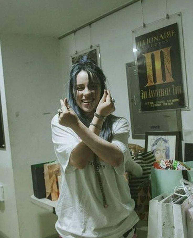 hourly billie (@eiiishours) on Twitter photo 