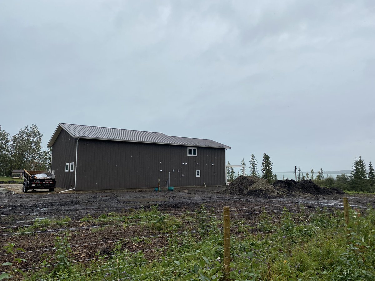 LarkaunHomes's tweet photo. We didn’t let the weather slow our team down this last week. Other than our concrete driveway. Great progress on our Shouse lake project at Gull Lake. #BuildingValueForLife https://t.co/TA9N8l0r1B
