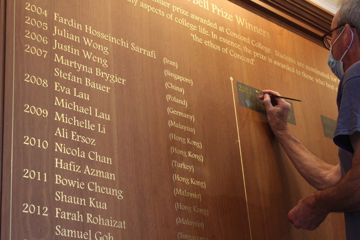 ConcordCollege's tweet photo. #ConcordCollege continues preparations ahead of the #NewTerm, with students arriving back on campus from tomorrow...

Today, the boards in Main Hall are being updated (Head Students, Frank Bell Prize Winners, House Trophy Winners, and College Principals).

#WelcomeToConcord https://t.co/Qr7tLS6KBD
