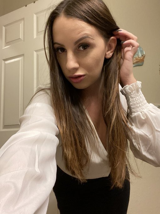 Interview ready! Would you hire me? https://t.co/uJCTQezFB1   #slut #adult #brunette #babes #milf #officeslut<a href="/tag/lingerie"class="tags"><span>#lingerie</span></a><a href="/tag/brunette"class="tags"><span>#brunette</span></a><a href="/tag/bikini"class="tags"><span>#bikini</span></a><a href="/tag/girls"class="tags"><span>#girls</span></a><a href="/tag/porn"class="tags"><span>#porn</span></a><a href="/tag/babes"class="tags"><span>#babes</span></a>