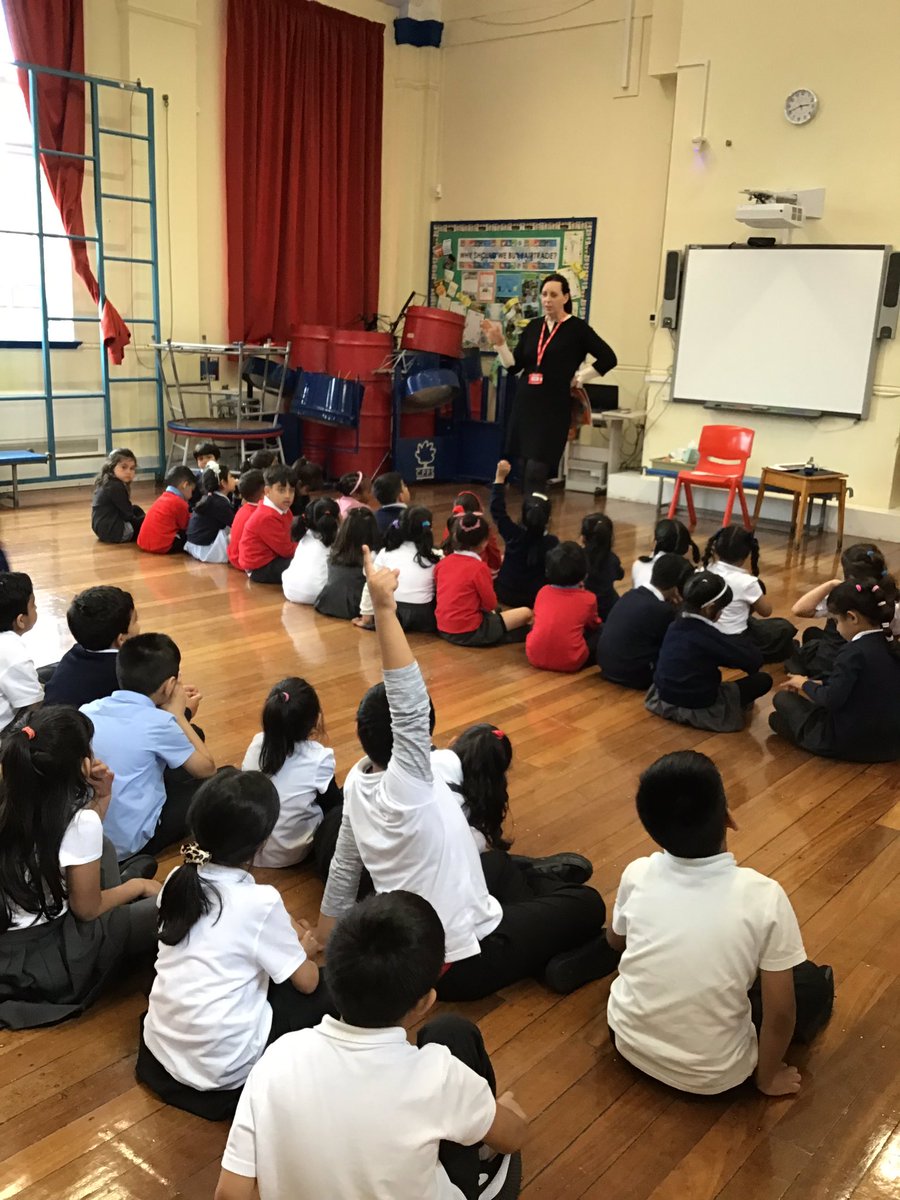 A very warm welcome back to all our children and parents. Crowcroft Park Primary would also like to welcome our new headteacher Mrs Francis 🥳 We look forward to making wonderful memories with her :) <a href="/Crowcroft_Park/">CPPS</a> #BacktoSchool2021 #edutwitter #Manchester #SchoolsReopen