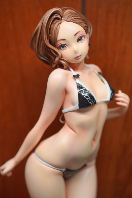 Bikini ver.2 &amp; other Mieko figure photo sets. Posted all photos on Patreon. https://t.co/WwUPjYtJW1 