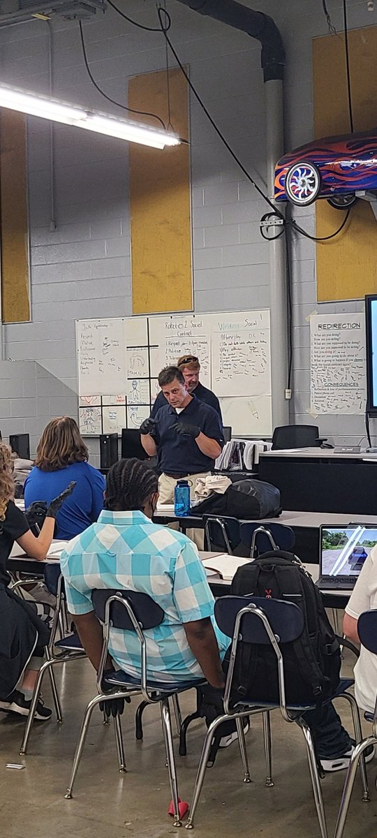 CHSROBOTICS3's tweet photo. Thank you Cleveland Utilities  for investing in our students and community by partnering with Cleveland High Schools Youth Apprenticeship program. Our  students are very excited about the program and future opportunities that will be offered to them! @CCSCTE @john_corum https://t.co/Lt8yszROsT