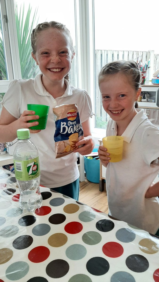 loucollins74's tweet photo. Girls enjoying the treats in the sample pack today from #TescoSamplePack https://t.co/UkO3Qe2lwr