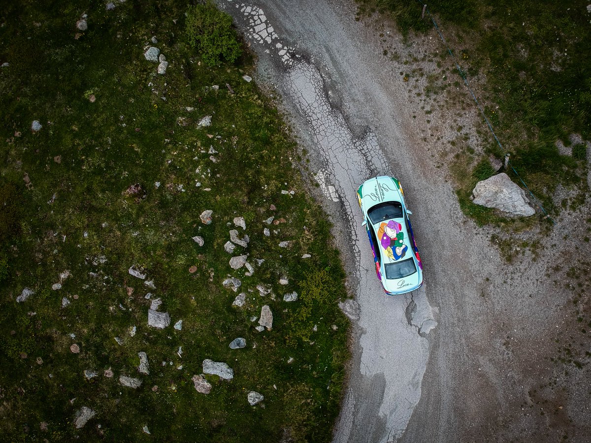 BentleyComms's tweet photo. If you happen to be in Munich next week, be on the lookout for the Unifying Spur which be making its way from the Alps to the streets of Munich. If you see it be sure to take a photo and share it with #UnifyingSpur, or stop by our #Bentley Munich showroom to see it up close. https://t.co/2VCB4Mlo1Z